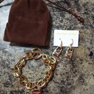 Michael kors earings and necklace set